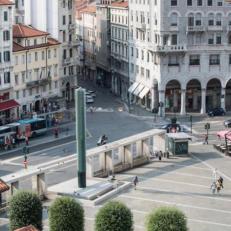 Imbriani 2 Tirabora Short Rent Apartment Trieste Bagian luar foto