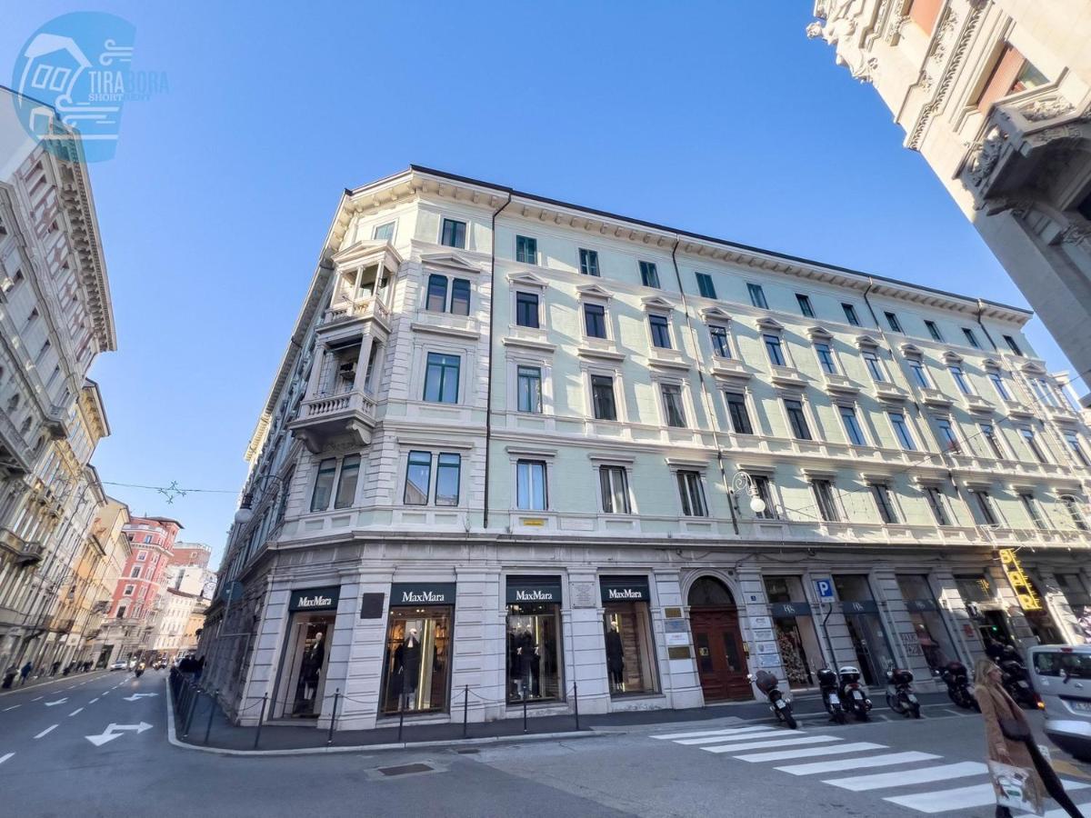 Imbriani 2 Tirabora Short Rent Apartment Trieste Bagian luar foto